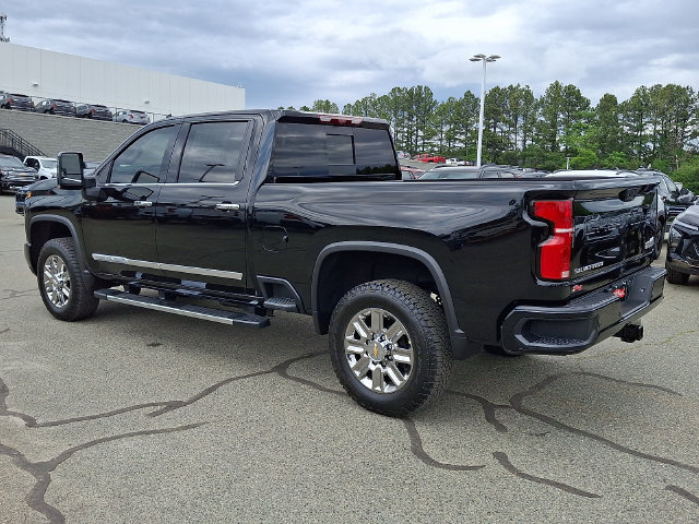 New 2026 Chevrolet Silverado 2500 High Country w/ Technology Package AWD/4WD image 4