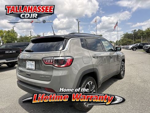 Used 2022 Jeep Compass Limited AWD/4WD image 3