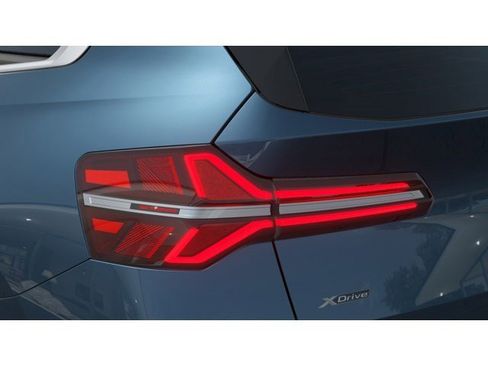 New 2025 BMW X3 xDrive30i w/ Premium Package image 8