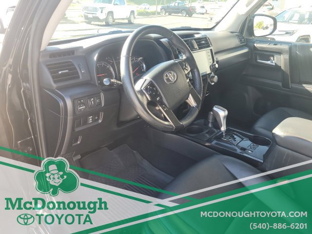 Used 2023 Toyota 4Runner TRD Off-Road Premium AWD/4WD image 11