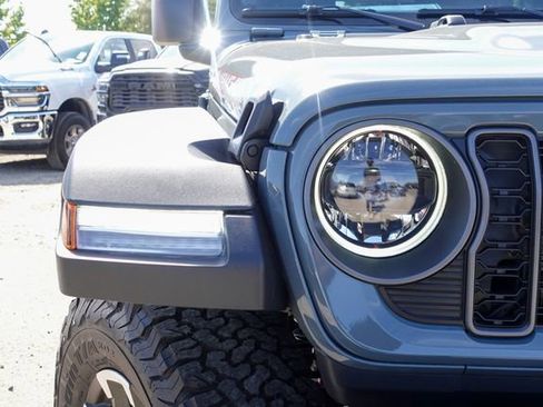 New 2025 Jeep Wrangler Rubicon w/ Steel Bumper Group image 5