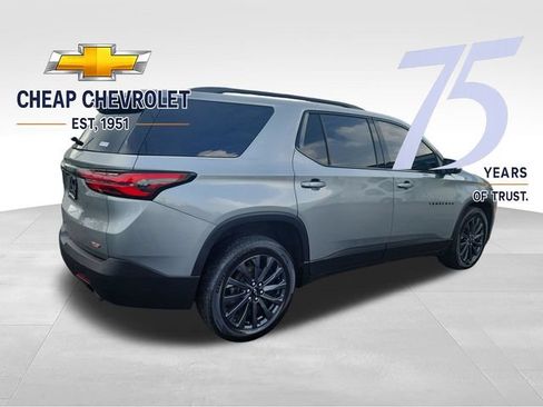 Used 2023 Chevrolet Traverse RS AWD/4WD image 5