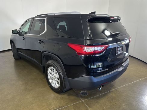 Used 2018 Chevrolet Traverse LT FWD image 12