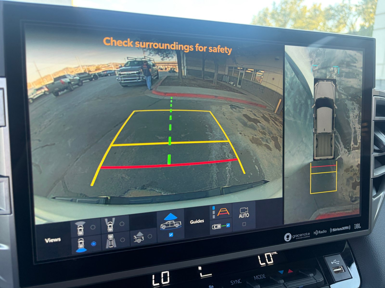 Used 2024 Toyota Tundra Limited AWD/4WD image 18