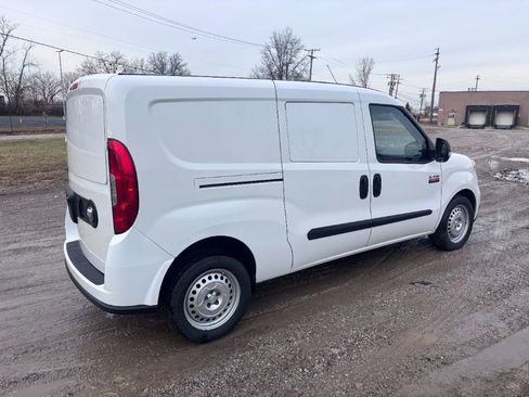 Used 2022 RAM ProMaster City Tradesman image 11