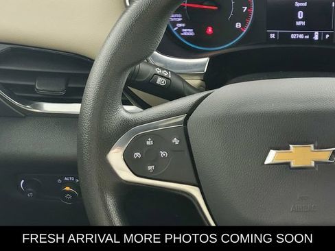 Used 2022 Chevrolet Traverse LS FWD image 29