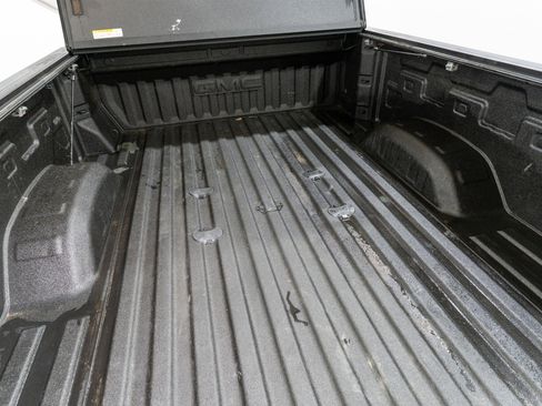 Used 2024 GMC Sierra 2500 SLE w/ SLE Value Package image 13