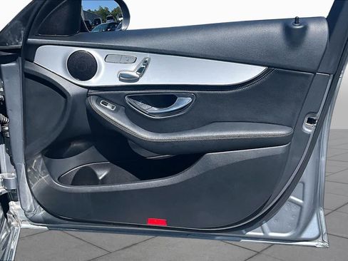 Used 2016 Mercedes-Benz C 300 4MATIC Sedan image 22