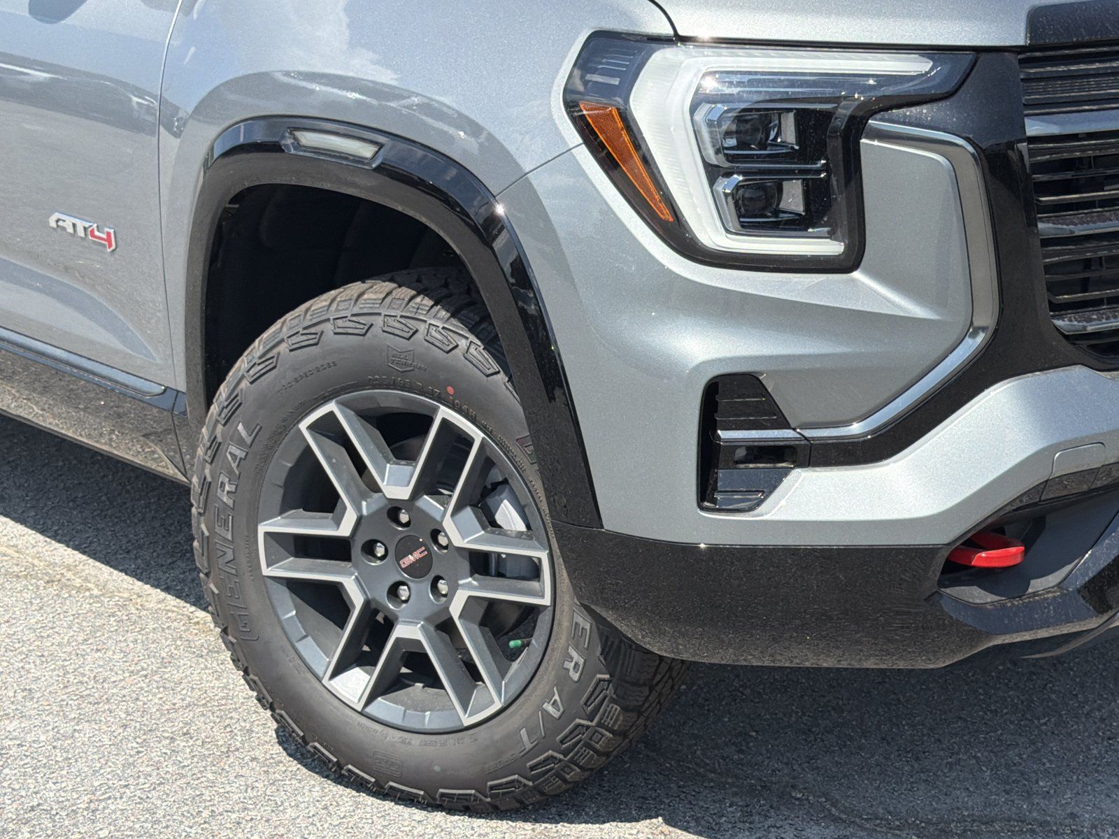 New 2027 GMC Terrain AT4 w/ Convenience Package III AWD/4WD image 3