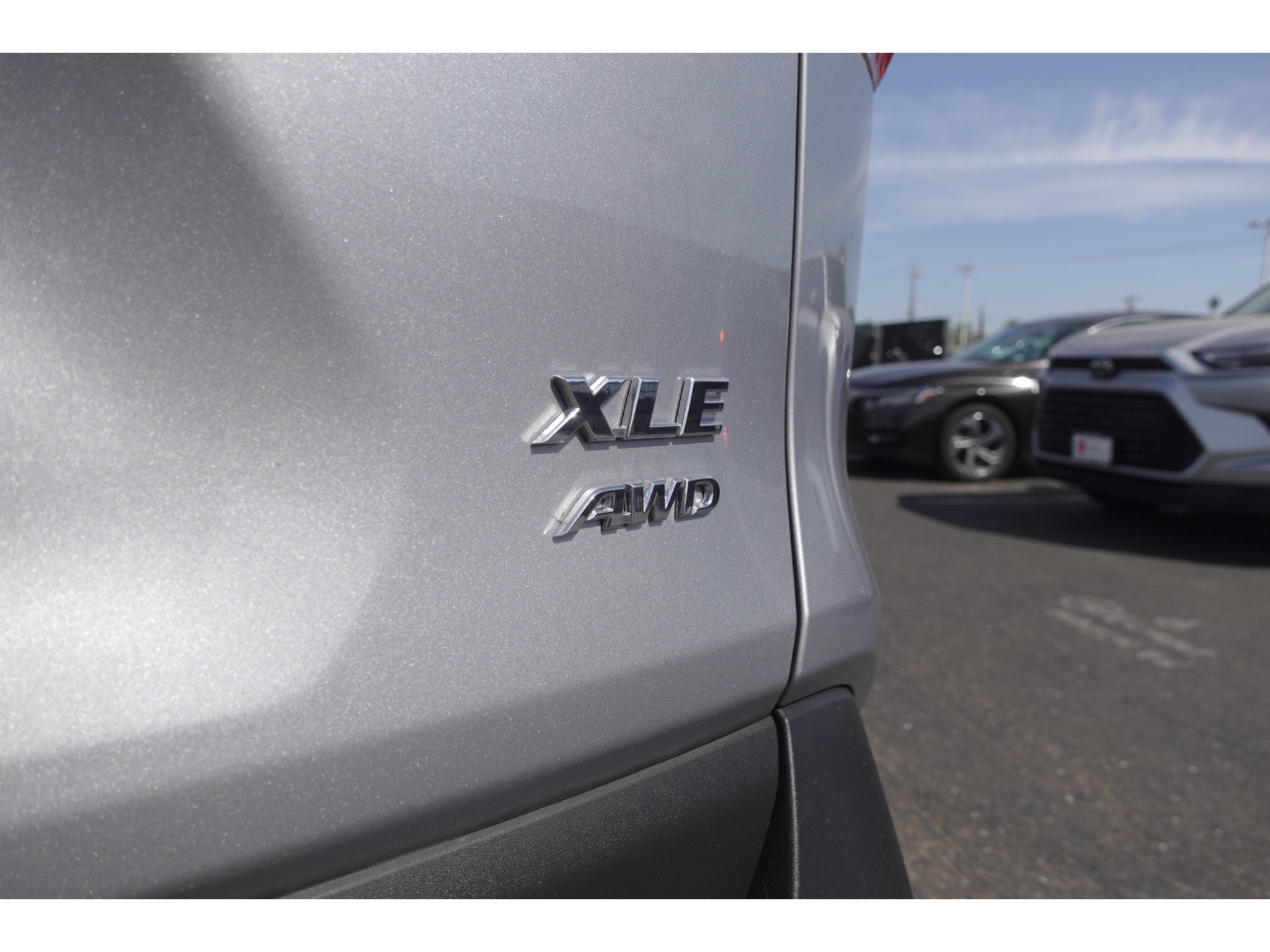 Certified 2022 Toyota RAV4 XLE w/ XLE Grade Weather Package AWD/4WD image 25