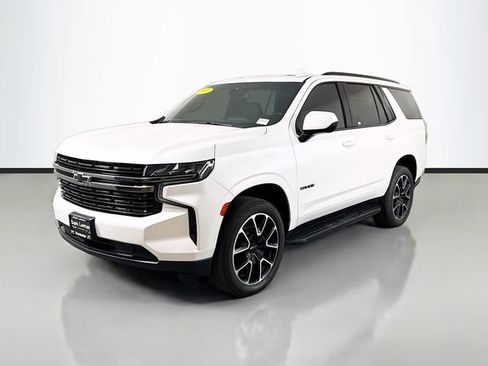 Used 2021 Chevrolet Tahoe RST image 3