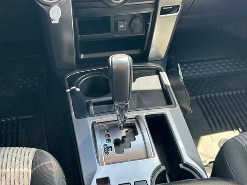 Used 2024 Toyota 4Runner SR5 RWD image 20