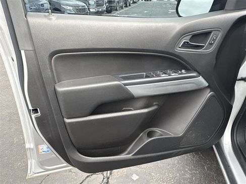 Certified 2019 Chevrolet Colorado LT w/ LT Convenience Package image 20