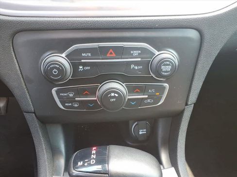 Used 2023 Dodge Charger SXT image 12