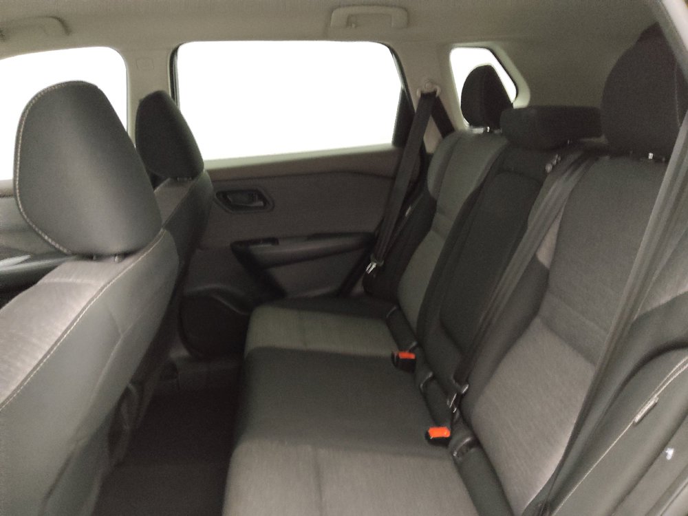 Used 2021 Nissan Rogue S FWD image 18