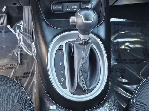 Used 2018 Kia Soul + image 33