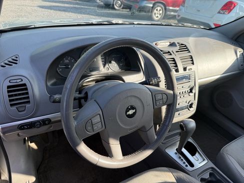 Used 2004 Chevrolet Malibu LT w/ Preferred Equipment Group FWD image 27