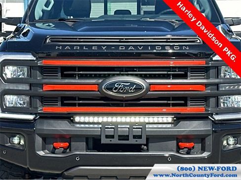 New 2026 Ford F250 Lariat w/ Black Appearance Package image 47