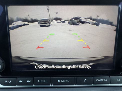 Used 2023 Nissan Rogue SV image 28