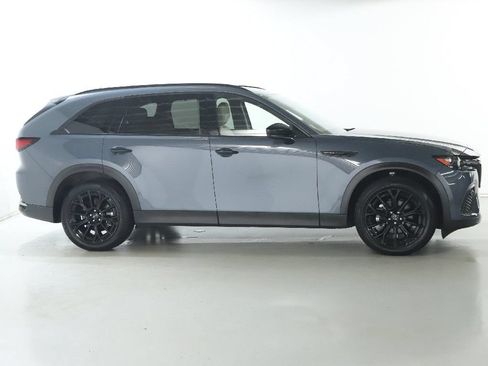 Certified 2025 MAZDA CX-70 3.3 Turbo w/ Premium Package AWD/4WD image 11
