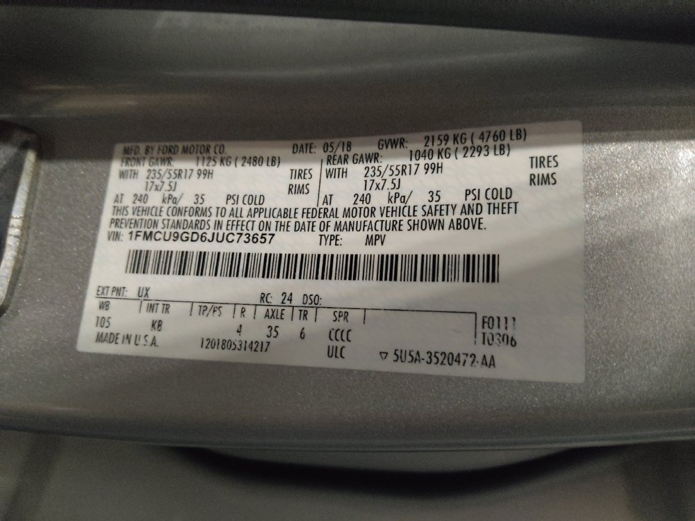 Used 2018 Ford Escape SE w/ Ford Safe & Smart Package AWD/4WD image 33
