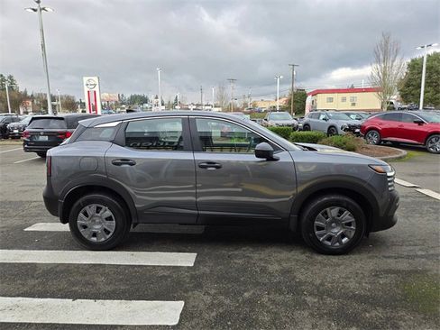 New 2026 Nissan Kicks S image 4