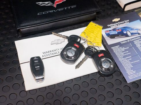 Used 2007 Chevrolet Corvette Coupe image 36