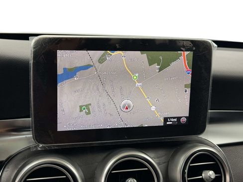 Used 2016 Mercedes-Benz C 300 4MATIC Sedan image 4