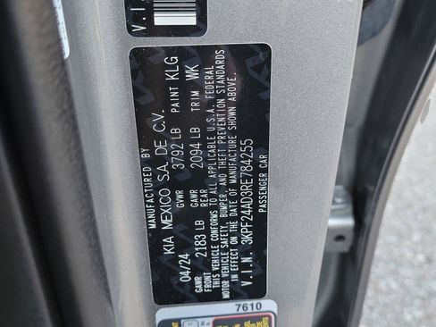 Certified 2024 Kia Forte LXS FWD image 32