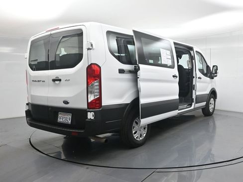 Used 2023 Ford Transit 350 XLT RWD image 6