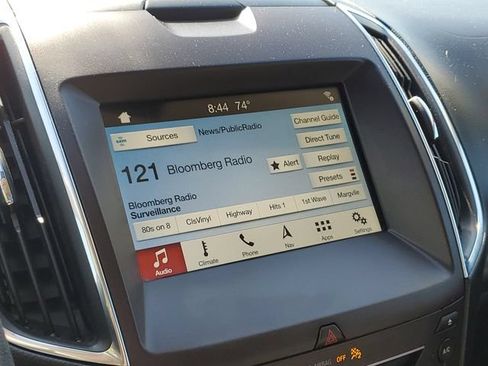 Used 2019 Ford Edge Titanium w/ Equipment Group 301A AWD/4WD image 31