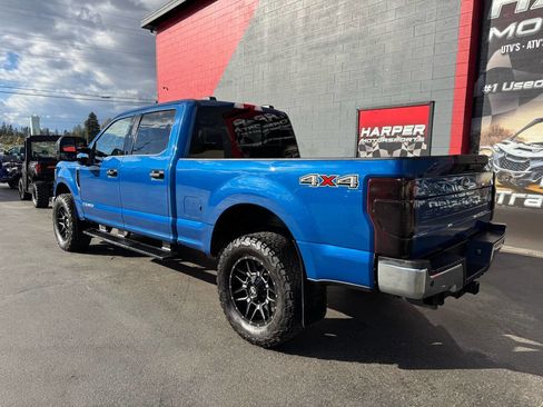 Used 2022 Ford F250 XLT w/ XLT Value Package image 11