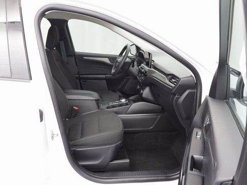 Used 2025 Ford Escape Active image 18