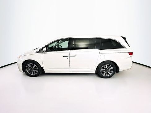 Used 2015 Honda Odyssey Touring Elite image 4