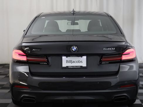 Used 2023 BMW 540i xDrive w/ M Sport Package AWD/4WD image 16