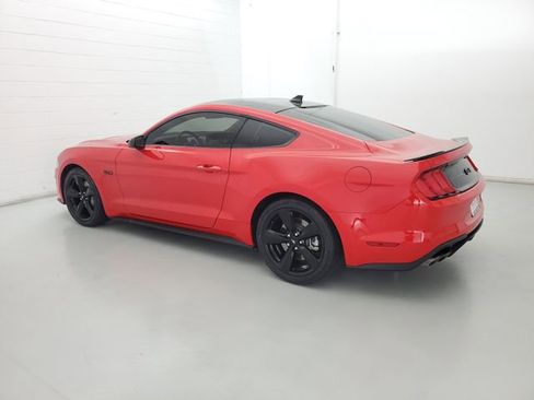Used 2021 Ford Mustang GT w/ Equipment Group 301A image 7