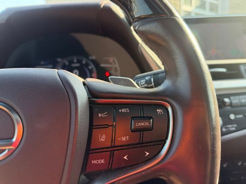 Used 2021 Lexus ES 350 w/ Premium Package FWD image 21