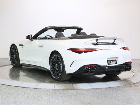 Used 2022 Mercedes-Benz SL 55 AMG 4MATIC w/ Driver Assistance Package image 3