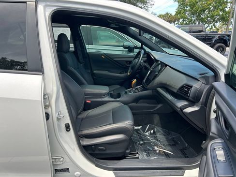Used 2025 Subaru Outback Wilderness AWD/4WD image 41