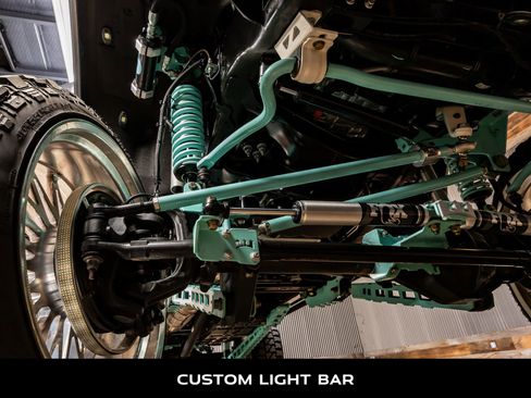 Used 2023 Ford F250 Platinum image 14