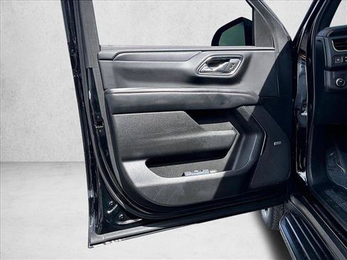 Used 2024 Chevrolet Tahoe RST RWD image 18