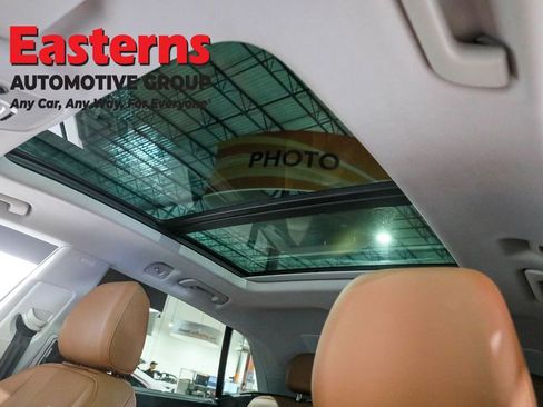 Used 2022 Audi Q8 Prestige w/ Prestige Package image 59