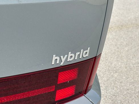 New 2026 Hyundai Santa Fe SE FWD image 9