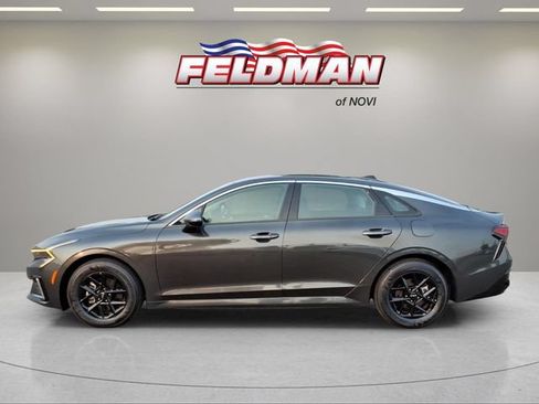 Used 2025 Kia K5 LXS FWD image 2