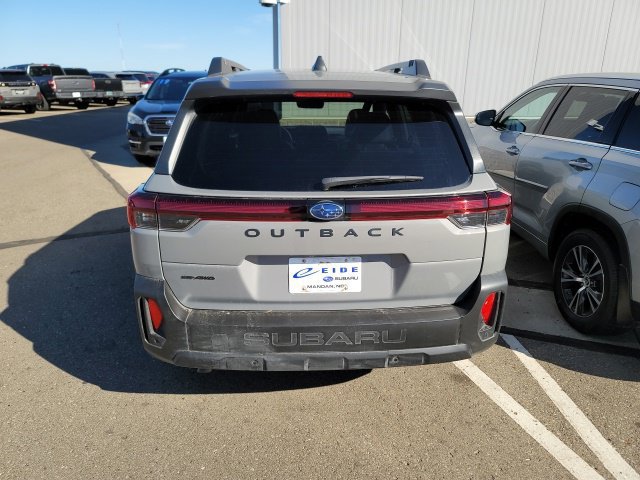Used 2026 Subaru Outback Limited AWD/4WD image 6