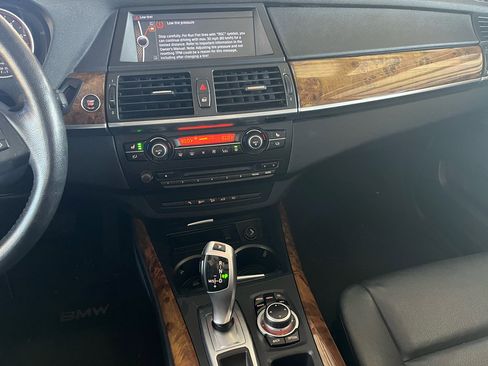 Used 2011 BMW X5 xDrive35i image 18