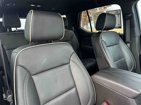 Certified 2023 Chevrolet Traverse Premier image 24