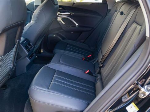 Certified 2025 Audi Q5 Prestige AWD/4WD image 20