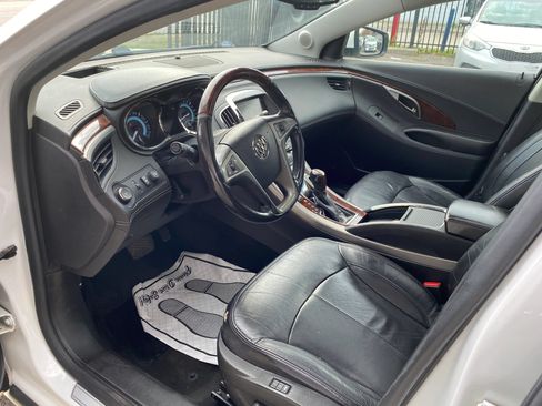 Used 2011 Buick LaCrosse CXS w/ Driver Confidence Package FWD image 3