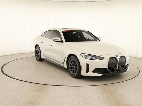 Used 2024 BMW i4 eDrive40 w/ Premium Package RWD image 10